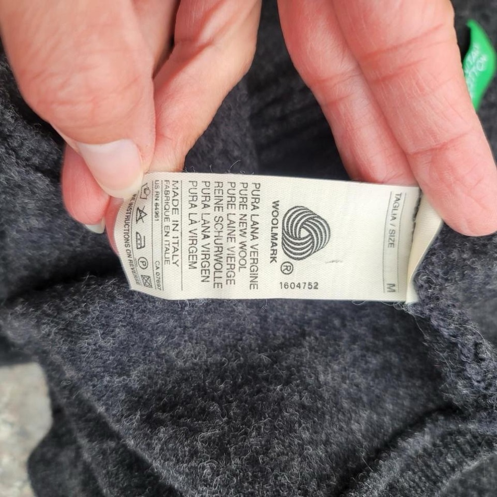 Vintage United Colors Of Benetton vest - Picture 4 of 7
